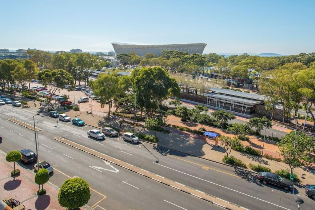 Cape Royale | Whosting * Cape Town
